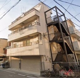 御蔵通3丁目マンションの物件外観写真